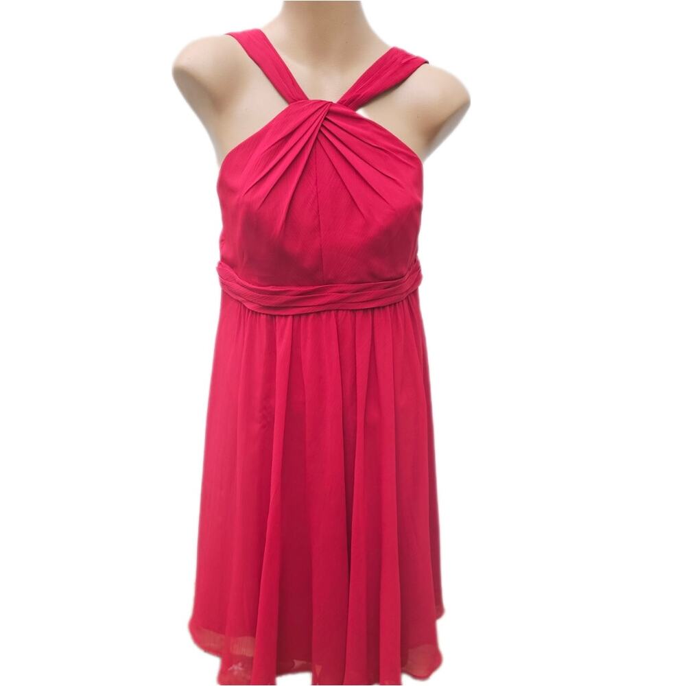 David's Bridal Short Crinkle Chiffon Bridesmaid Dress with Halter STYLE# F15600